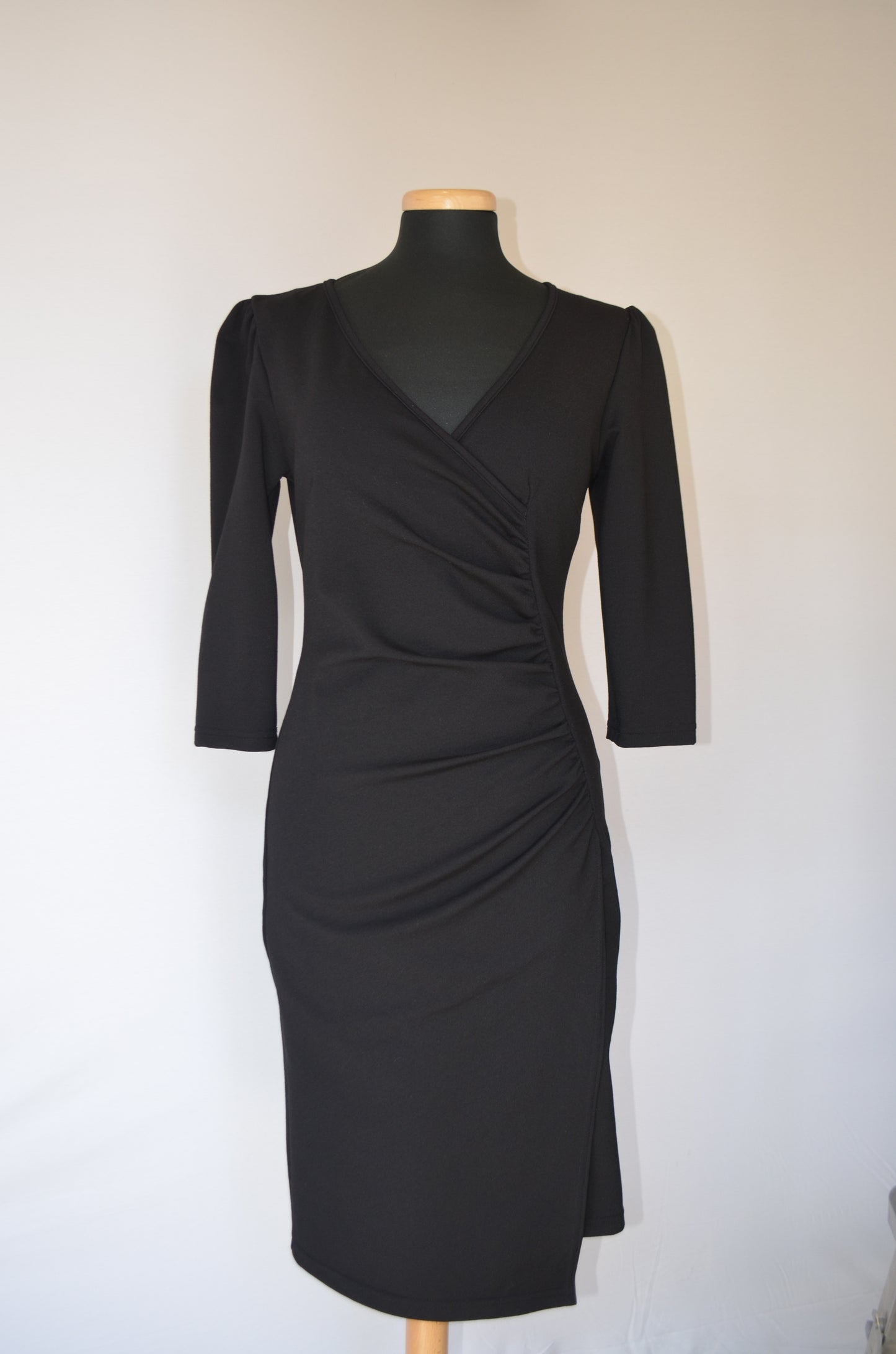 ABITO VENERE - PUNTO MILANO TOTAL BLACK
